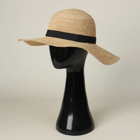 Handmade Raffia Sun Hat For Women Foldable Wide Brim Summer Beach Straw Hat With Black Ribbon Adjustable