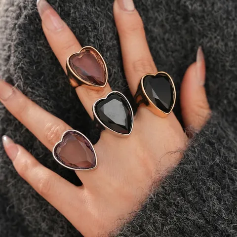 Adjustable Heart Shaped Faceted Zircon Ring Alloy Statement Exaggerated Retro Luxury Minimalist Jewelry For Women