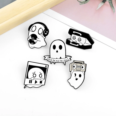 Cartoon Ghost Enamel Pin Alloy Halloween Cosplay Brooch Music Record Headphones Funny Lapel Pin For Backpack Hat Jewelry Decor