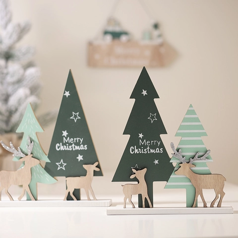 Christmas Wooden Tree Reindeer Desktop Decoration Hollow Out Ornament Hanging Sign With Hemp Rope Bell Holiday Party Home Decor