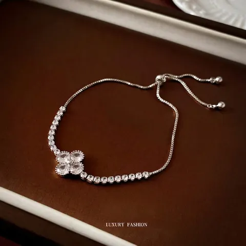 Four-Petal Flower Zircon Bracelet Elegant Copper 18K Gold Plated Adjustable Slider Clasp Luxury Jewelry For Women