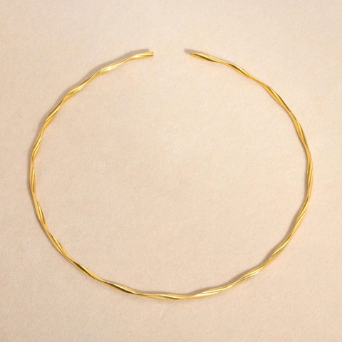 Minimalistischer Gedrehter Halsreif Vergoldet Edelstahl Offener Torque Choker Für Damen Modeschmuck