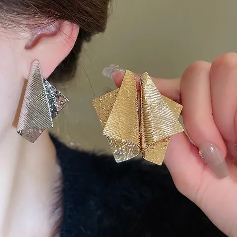 Geometrische Gefaltete Dreieck Ohrstecker Mit 925 Sterling Silber Ohrstecker Unregelmäßige Hammerschlag Textur Metall Schmuck