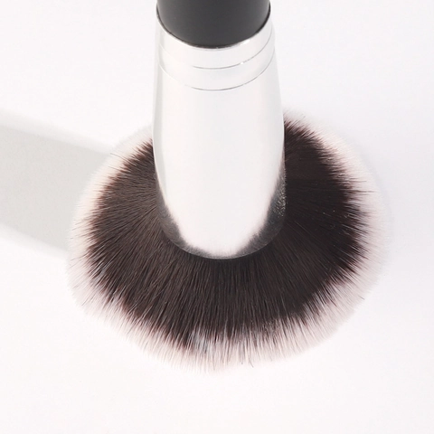 Round Head Loose Powder Brush Soft Synthetic Fiber Bristles Wood Handle Seamless Foundation Contour Makeup Tool Professional