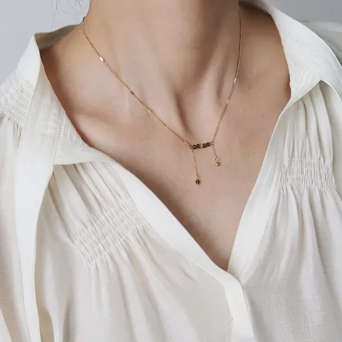 Collana In Acciaio Al Titanio Placcato Oro Per Donna Perline Di Vetro Verde Oliva Doppio Ciondolo Nappa Gioiello Minimalista