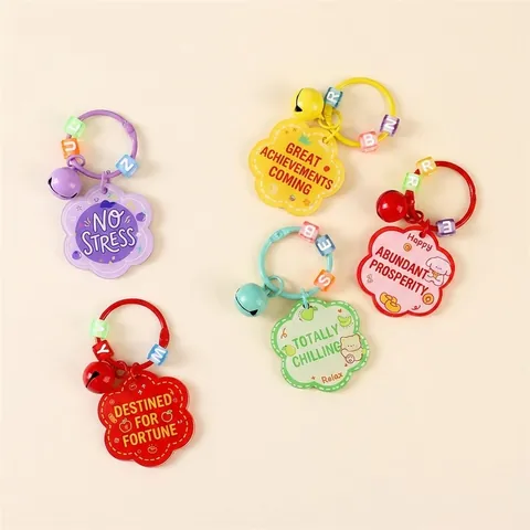 Porte-Clés En Acrylique Fleur Dessin Animé Avec Clochette Et Perles Lettres Colorées Pendentif De Sac Étudiant