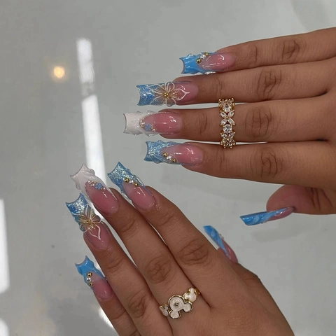 Lange Coffin Kunstnagels Frans Blauw Roze Gradiënt Glitter Getextureerde Bloem Kunstparel Glanzend ABS Voor Vrouwen