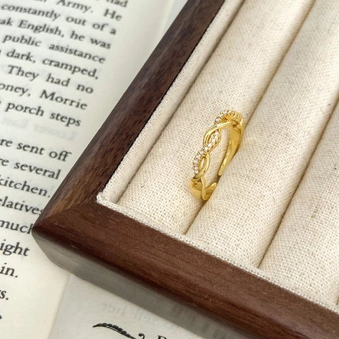 Zircon Twist Ring Copper Gold Plated Adjustable Infinity Braid Design Minimalist Fashion Jewelry For Women