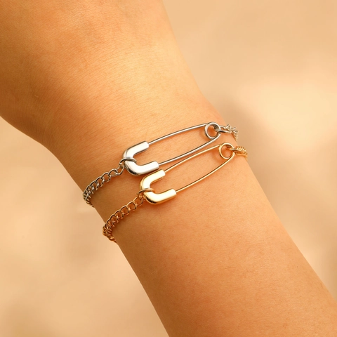 Collar Con Colgante De Alfiler De Seguridad Aleación Clip Cadena Clavícula Diseño Simple Estilo Genial Joyería Mujer