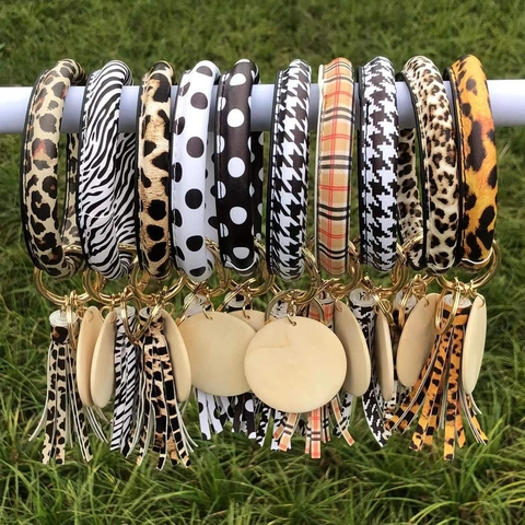 PU Leather Wristlet Keychain With Wooden Disc And Tassel Leopard Zebra Houndstooth Print Wristband Ring For Women