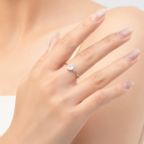 S925 Argento Sterling Anello Zircone Quadrato per Donna Design Minimalista Geometrico Anello da Dito Gioielli alla Moda Regalo