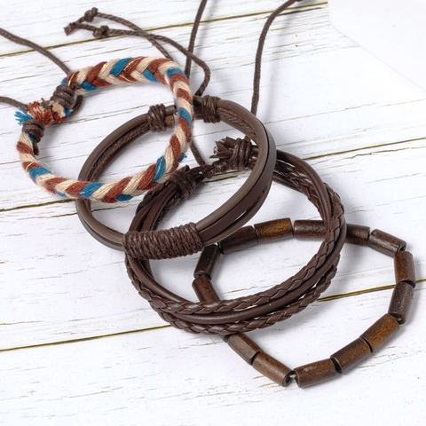 Set Bracciali Multistrato in Pelle Intrecciata Vintage Per Uomo Donna Stile Bohemien Perline Legno Ciondolo Lega Regolabile