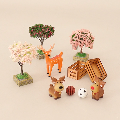 Miniature Dollhouse Decoration Resin Christmas Reindeer Model Mini Flowering Tree Wooden Crate Basketball Football DIY Landscape Scene Accessories