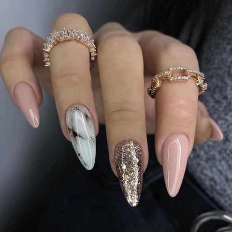 Uñas Postizas Almendra Larga Patrón Mármol Fragmentos Brillantes Resina Manicura De Moda Para Mujeres