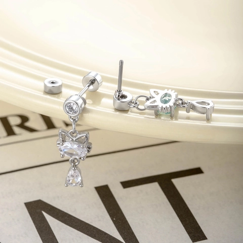Kat Oorknopjes Titanium Staal Koper Zirkonia Waterdruppel Hanger Zoete Dieren Piercing Sieraden Schroefsluiting Dames