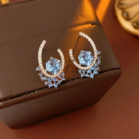 Boucles D'oreilles Géométriques De Luxe En Zircon Bleu Avec Base En Cuivre Et Tige En Argent Bijoux De Mode Pour Femmes