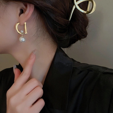 Elegant Letter D Faux Artificial Pearl Drop Earrings Gold Plated Copper Jewelry With Silver Earring Post For Women