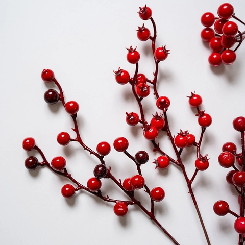 Künstliche Rote Beerenstiele Schaumstoff Stechpalmenbeeren Weihnachtsbaumschmuck DIY Kranz Handwerk Festliche Hausdekoration