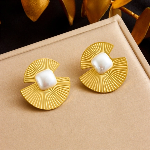 Fan Ohrstecker Edelstahl Quadratische Künstliche Perle Vergoldet Geometrisch Sunburst Retro Schmuck Für Damen