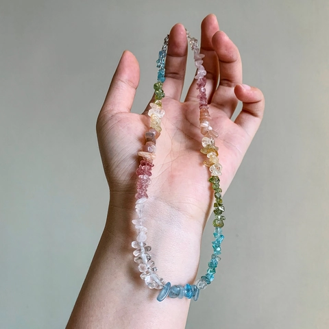 Natural Stone Beaded Necklace Colorful Irregular Crushed Stone Chic Dopamine Niche Design Jewelry For Women