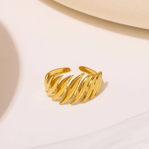 Minimalist Stainless Steel Leaf Open Ring 18K Gold Plated Adjustable Feather Shape Jewelry For Women