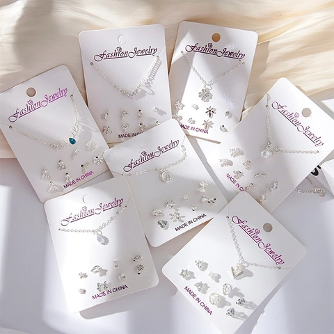Collar Y Pendientes De Navidad Aleación Joyería De Moda De Invierno Con Colgante De Esmalte Y Pedrería Regalo Festivo Para Mujeres