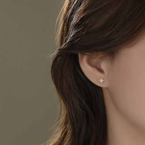 Pendientes de Botón de Plata de Ley S999 Estrella de Ocho Puntas Con Diamantes de Imitación Brillantes Joyería Minimalista Mujer Plateado
