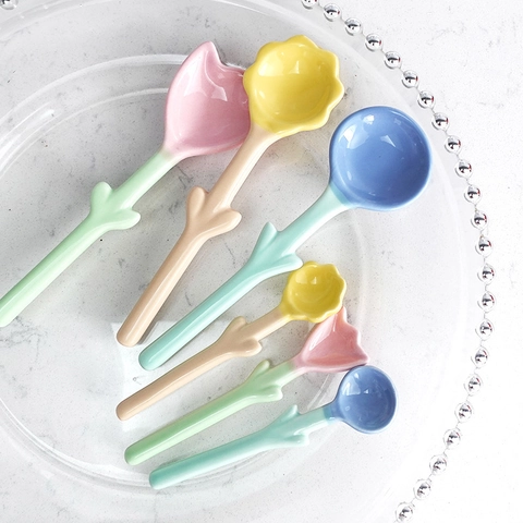Cucchiaio In Ceramica Fiore Tulipano Manico Lungo Creativo Caffè Dessert Gelato Stoviglie Stile Carino
