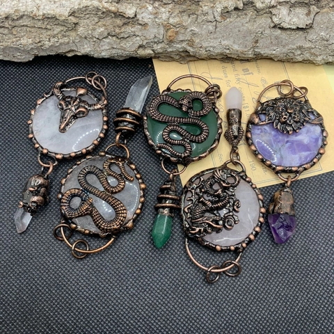 Retro Copper Crystal Pillar Pendant Necklace Gothic Dragon Snake Skull Lion Head Design Vintage Jewelry