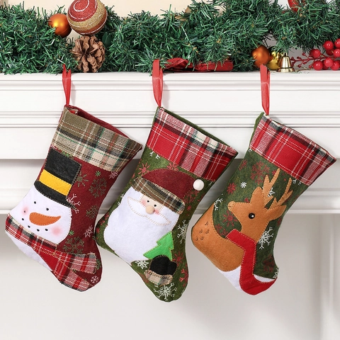 Christmas Stockings Plaid Fabric Embroidered Santa Snowman Reindeer Holiday Fireplace Hanging Gift Bags Party Decoration