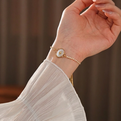 Women Adjustable Bolo Bracelet 18K Gold Plated Copper Zircon Mother Of Artificial Pearl Star Elegant Fashion Jewelry