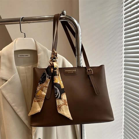 Borsa Tote Grande Capacità In Pelle PU Borsa A Spalla Con Decorazione A Sciarpa Vintage Versatile Per Donna