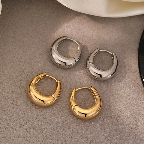 Orecchini A Cerchio Huggie A Forma Di U Per Donna Con Perno In Argento Sterling 925 Lusso Di Nicchia Geometrico