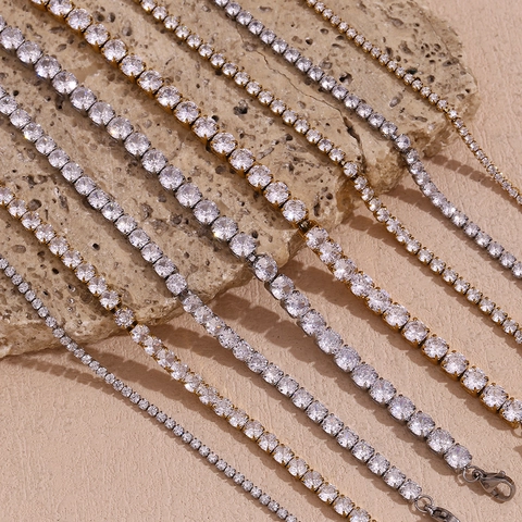 Elegante Bracciale Tennis in Acciaio Inossidabile Placcato Oro 18K per Donna Bracciale Minimalista con Catena Intarsiata di Strass Gioielli