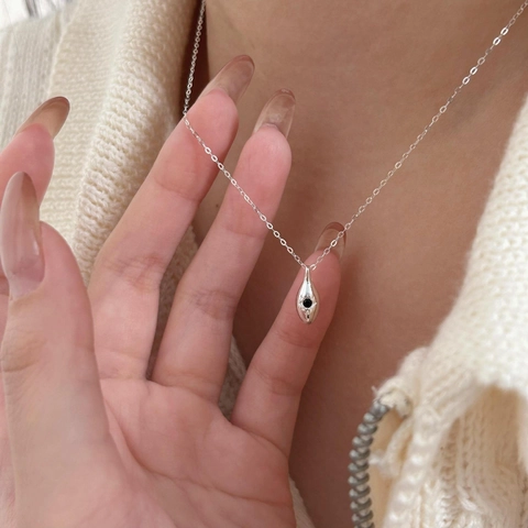 Collana Con Pendente A Goccia D'acqua Argento Sterling 925 Con Zircone Nero Incisione Stella Gioielli Vintage Minimalisti Per Donne