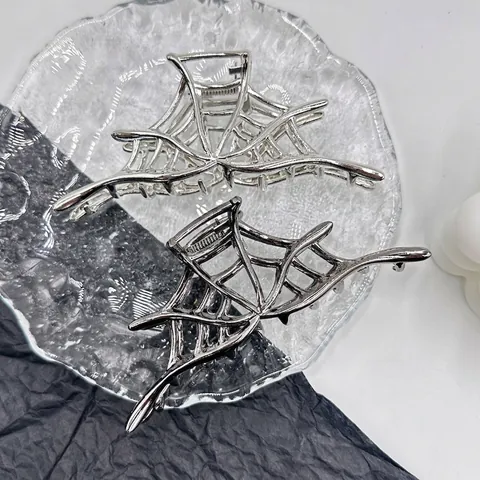 Pinza Para El Pelo Telaraña Halloween Aleación Metal Grande Calada Gótico Punk Accesorios Para Mujer