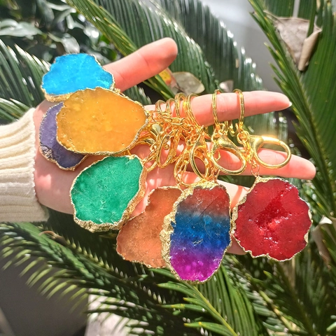 Llavero de Ágata Natural Rebanada Llavero de Piedra de Cristal Irregular Borde Chapado en Oro Colgante para Bolso Regalo para Hombre Mujer