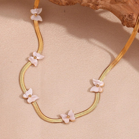 Collana Con Ciondolo A Farfalla In Acciaio Inossidabile Placcato Oro 18K Texture Conchiglia Catena Serpente Gioielli Eleganti