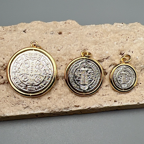 Charmes Médaille Saint Benoît Religieux Cuivre Rotatif Rond Pendentifs Pour DIY Création De Bijoux Colliers Bracelets Accessoires