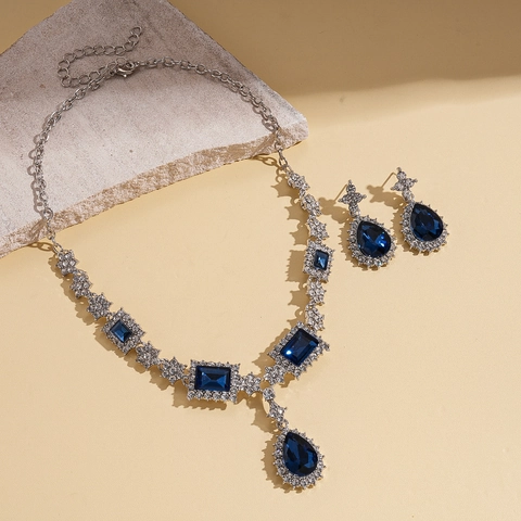 Royal Elegant Waterdrop Square Blue Gemstone Rhinestone Necklace And Drop Earrings With Silver Earring Post For Women Wedding