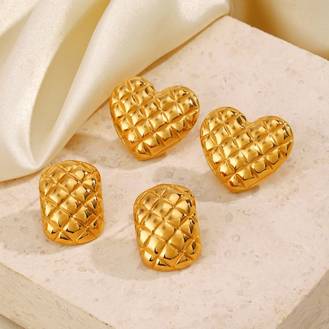 Pendientes De Corazón Cuadrado Acero Inoxidable Chapado En Oro 18K Textura Rombos Pulido Retro Hip Hop Joyería Para Mujer