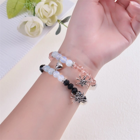 Pulseras De Cuentas Magnéticas Para Parejas Con Imán De Corazón Y Colgante De Araña Estilo Punk De Halloween Joyas De Piedra