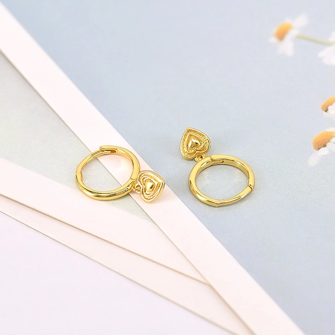 Orecchini a Cerchio a Cuore in Rame con Perno in Argento Sterling 925 Zirconia Texture in Rilievo Gioielli per Donna Regalo