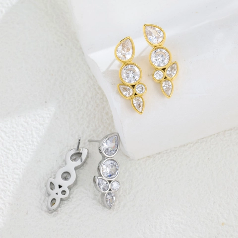 Fashion Stainless Steel Rhinestone Stud Earrings For Women Water Drop Cluster Pave Crystal Piercing Earring Daily Jewelry Gift