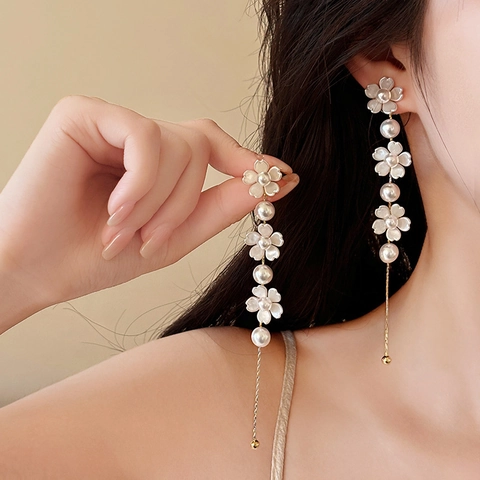 Flower Artificial Pearl Tassel Dangle Earrings With 925 Sterling Silver Earring Post Alloy Rhinestone Elegant Chic Jewelry Women