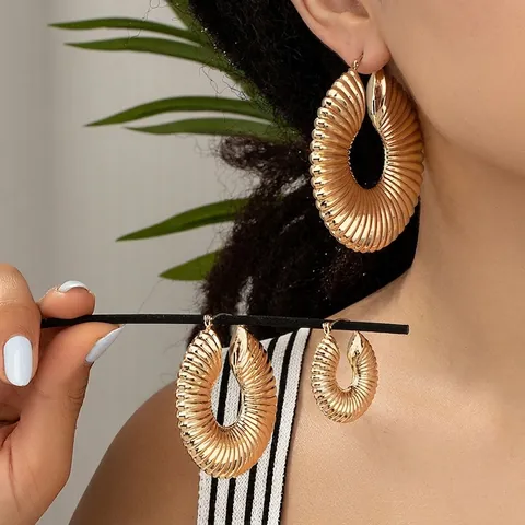 Set di Orecchini a Cerchio in Lega Placcata Oro Vintage per Donna Texture a Spirale Geometrica Tonda Gioielli Regalo
