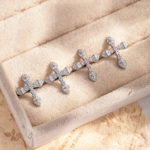 Cross Ear Cartilage Stud Titanium Steel Copper Cubic Zirconia Micro Pave Screw Flat Back Piercing Jewelry Cool Style