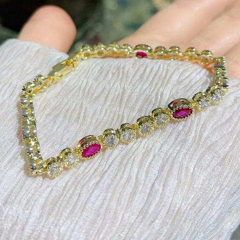 Luxe Vergulde Zirconia Edelsteen Tennis Armband Voor Dames Vintage Geometrische Rode Groene Blauwe Steen Sieraden