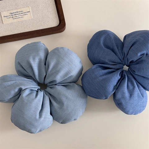 Oversized 3D Filled Flower Scrunchies Fabric Metallic PU Leather Elastic Hair Tie Sweet Hair Accessories For Women