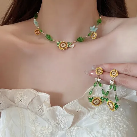 Sonnenblume Biene Halskette Und Ohrringe Legierung Emaille Strass Mit Silver Earring Post Pastoraler Frischer Stil Damen